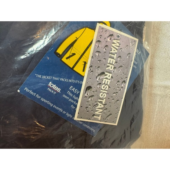 Totes Men's Packable Jacket Navy Blue Water Resistant Lightweight Small - Picture 5 of 5